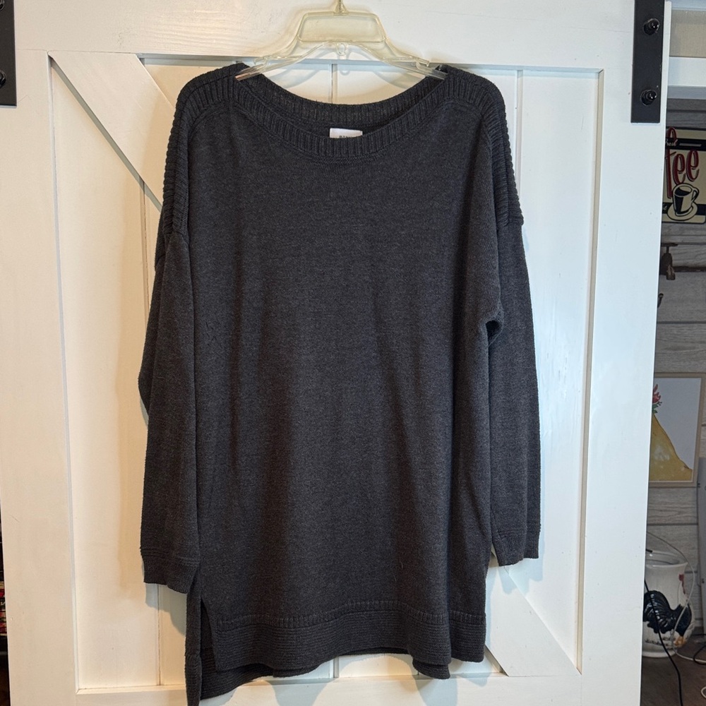 Old Navy Charcoal Crewneck Tunic Sweater